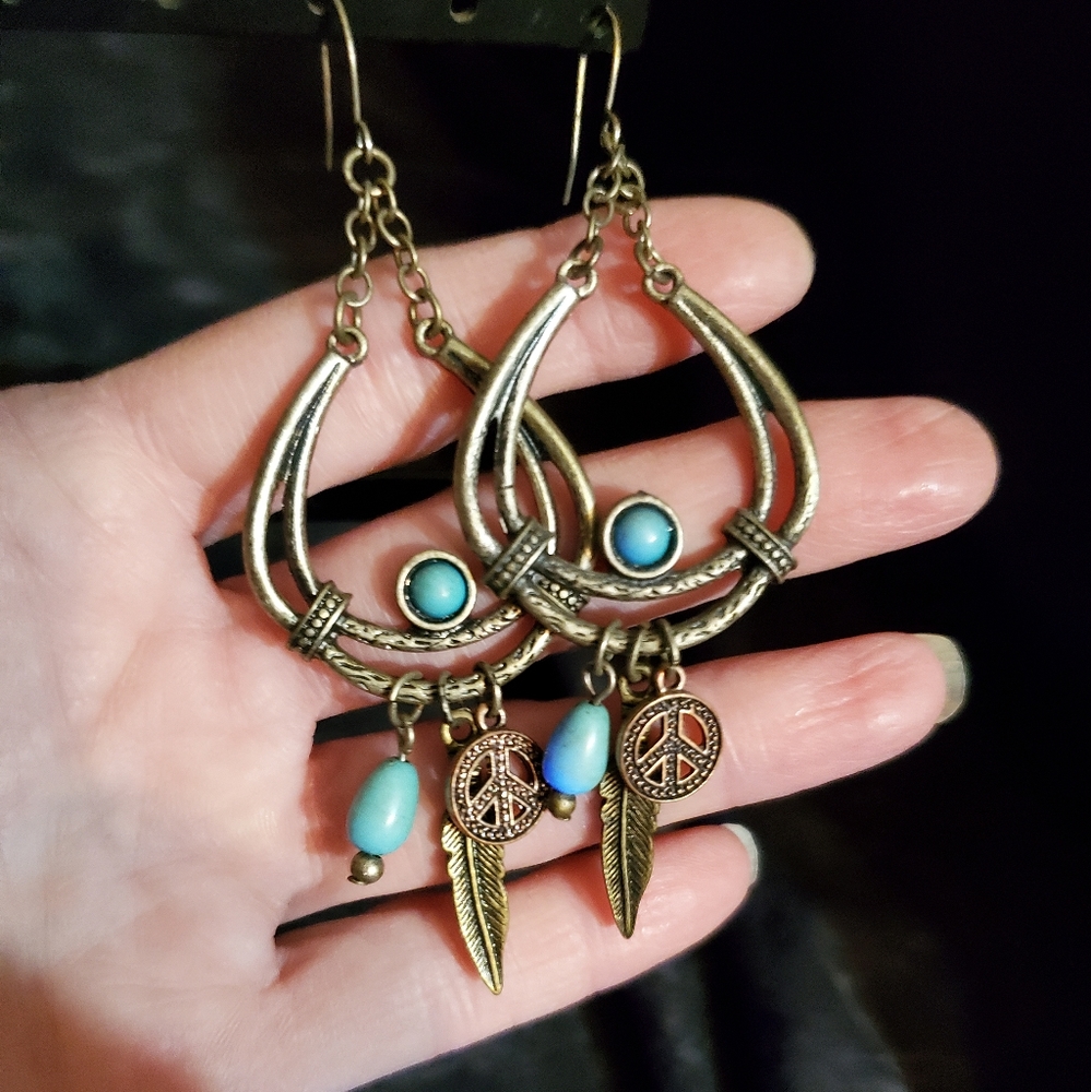 Vintage 70's earrings Peace Signs Native Feathers 3 1/2" - Picture 7 of 9